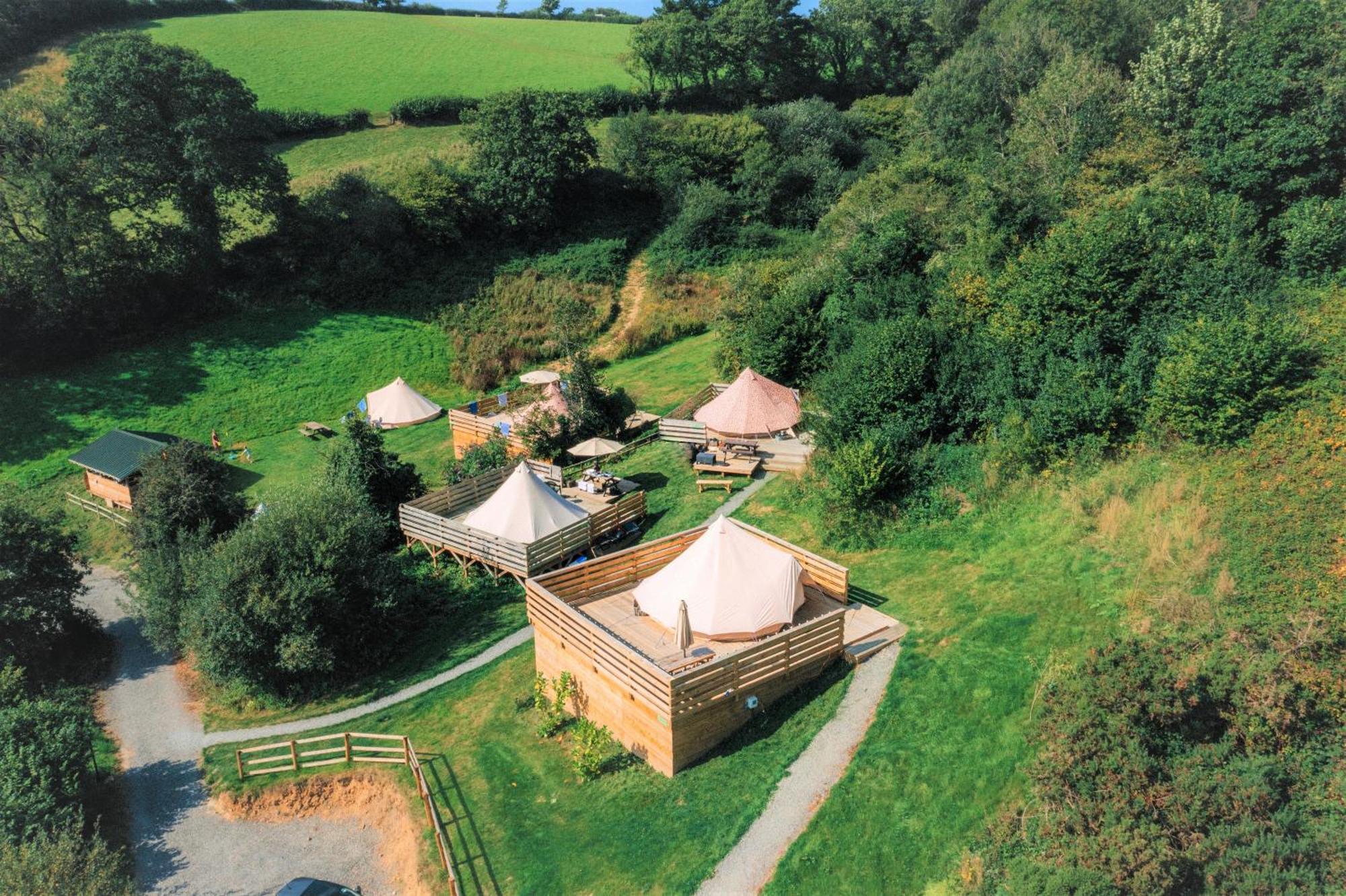 Willow Valley Glamping Bude Kültér fotó